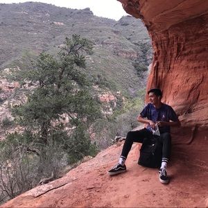 Meet your Posher, Elin